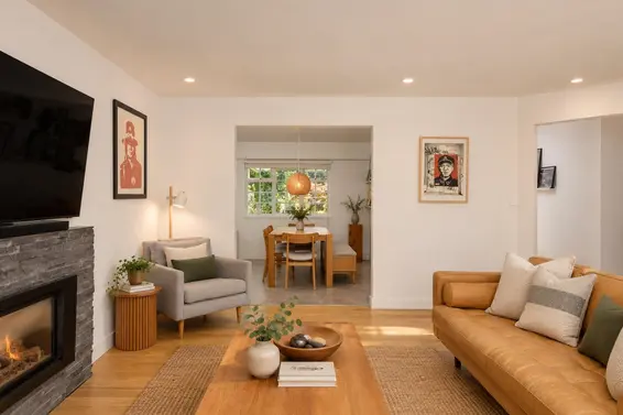 1458 Kilmer Road, North Vancouver For Sale - image 3
