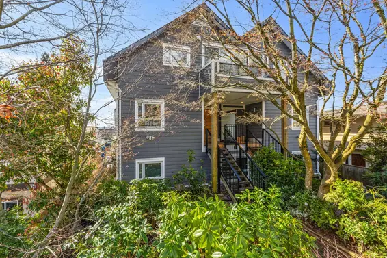 D 225 East 4th Street, North Vancouver For Sale - image 19