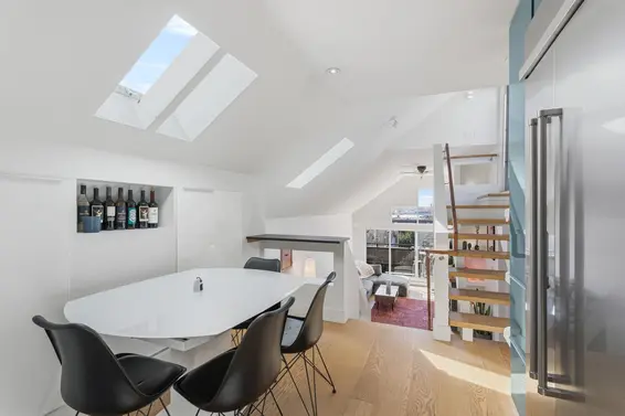 D 225 East 4th Street, North Vancouver For Sale - image 7