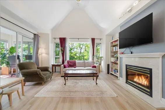 309 1550 Fell Avenue, North Vancouver