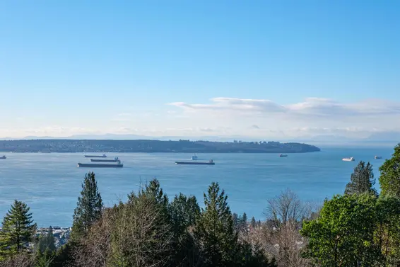 2 2206 Folkestone Way, West Vancouver