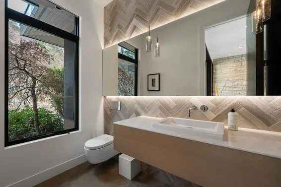 4799 Clovelly Walk, West Vancouver For Sale - image 21