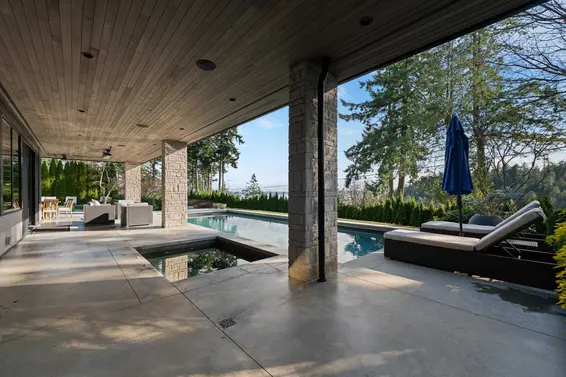 4799 Clovelly Walk, West Vancouver For Sale - image 34