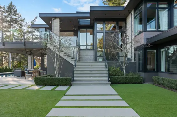 4799 Clovelly Walk, West Vancouver For Sale - image 38