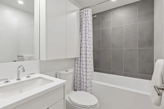 112 650 East 2nd Street, North Vancouver For Sale - image 25