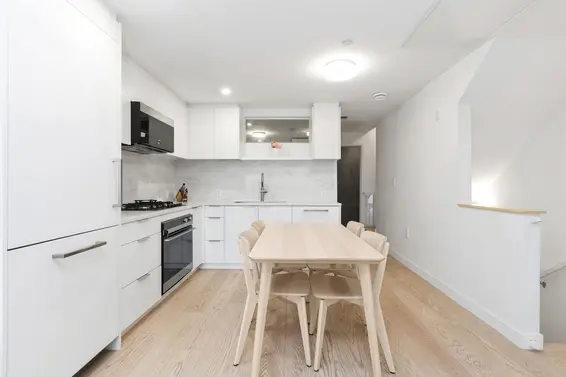 112 650 East 2nd Street, North Vancouver For Sale - image 6