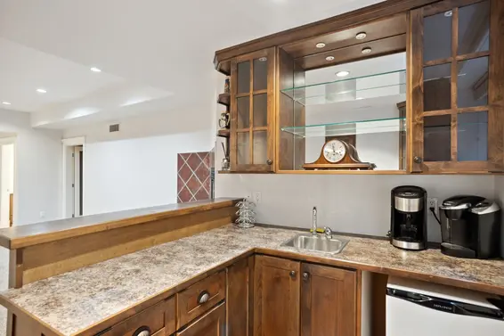2185 Lawson Avenue, West Vancouver For Sale - image 24