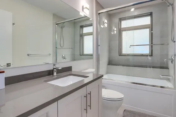 3 115 West Queens Road, North Vancouver For Sale - image 15