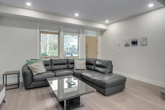 3 115 West Queens Road, North Vancouver For Sale - image 6