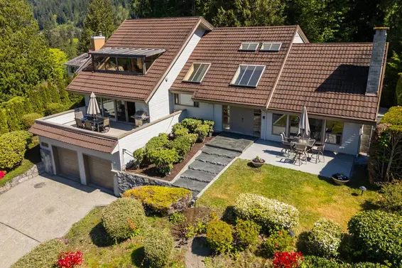 8570 Ansell Place, West Vancouver For Sale - image 1