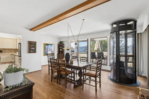 8570 Ansell Place, West Vancouver For Sale - image 18