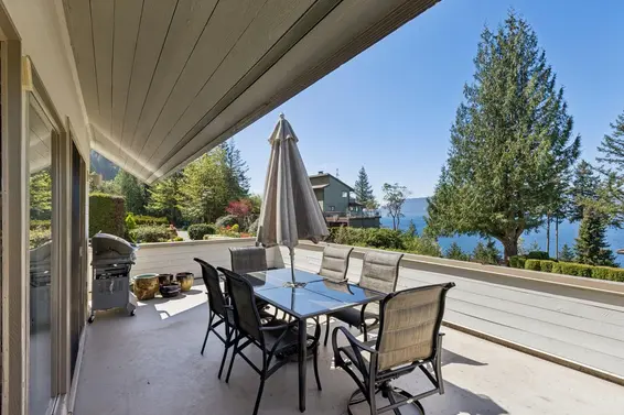 8570 Ansell Place, West Vancouver For Sale - image 19