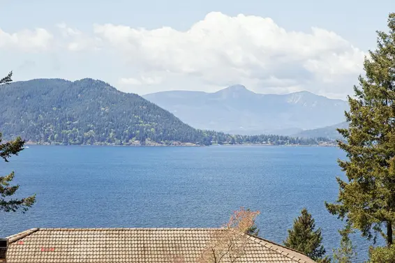 8570 Ansell Place, West Vancouver For Sale - image 27