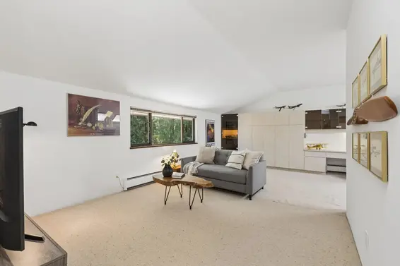 8570 Ansell Place, West Vancouver For Sale - image 29