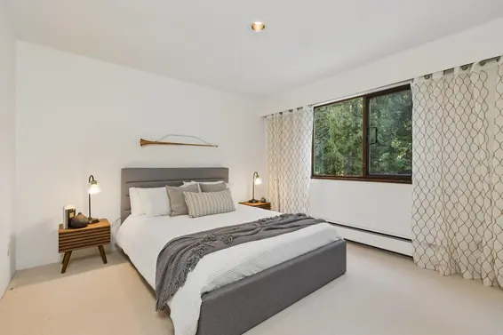 8570 Ansell Place, West Vancouver For Sale - image 32