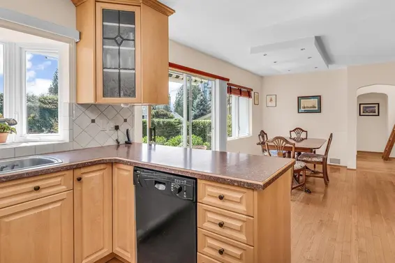 2226 Haywood Avenue, West Vancouver For Sale - image 12
