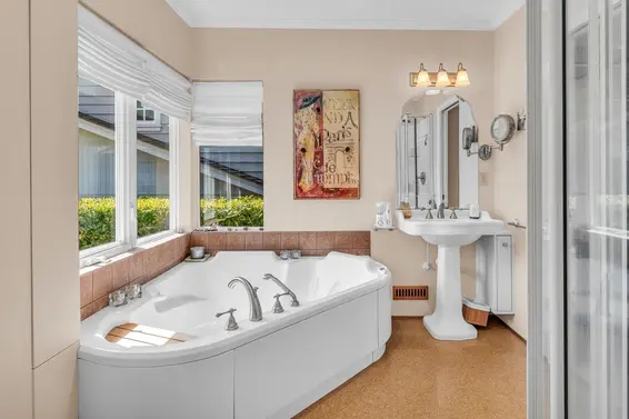 2226 Haywood Avenue, West Vancouver For Sale - image 22