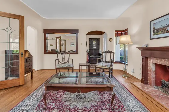 2226 Haywood Avenue, West Vancouver For Sale - image 7