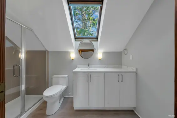 2602 Ottawa Avenue, West Vancouver For Sale - image 17