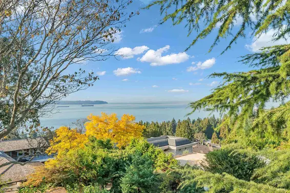 2602 Ottawa Avenue, West Vancouver For Sale - image 20