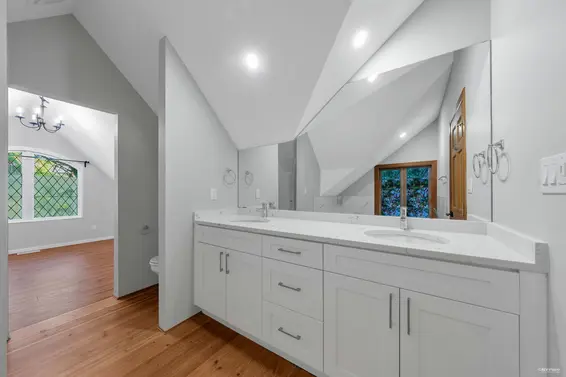 2602 Ottawa Avenue, West Vancouver For Sale - image 22