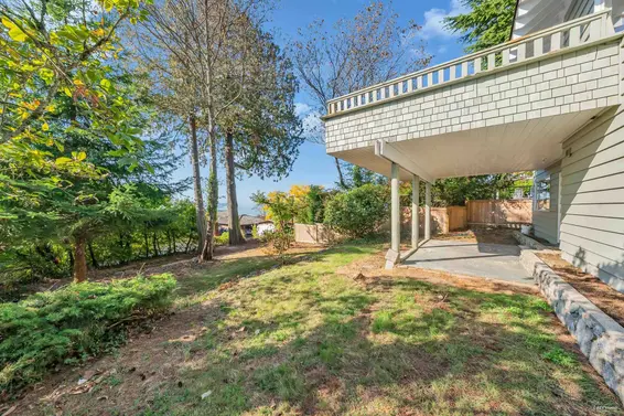 2602 Ottawa Avenue, West Vancouver For Sale - image 35