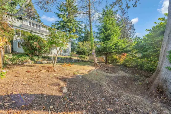 2602 Ottawa Avenue, West Vancouver For Sale - image 36