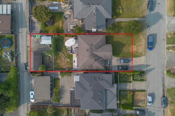 843 Whitchurch Street, North Vancouver For Sale - image 40