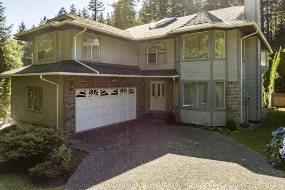 5755 Nancy Greene Way, North Vancouver For Sale - image 2