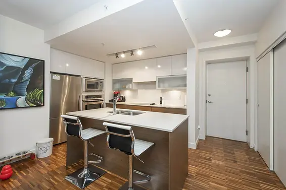 303 175 West 2Nd Street, North Vancouver For Sale - image 6