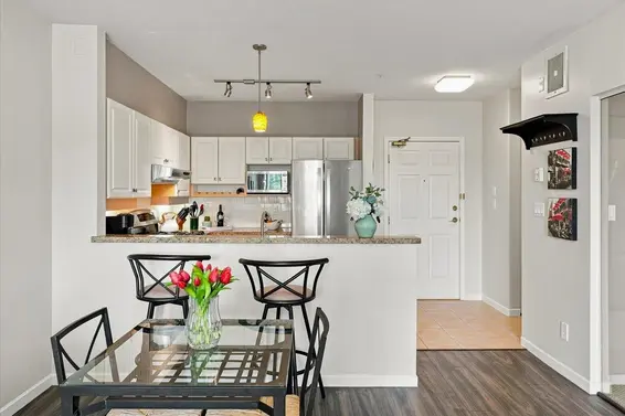 317 3629 Deercrest Drive, North Vancouver For Sale - image 11