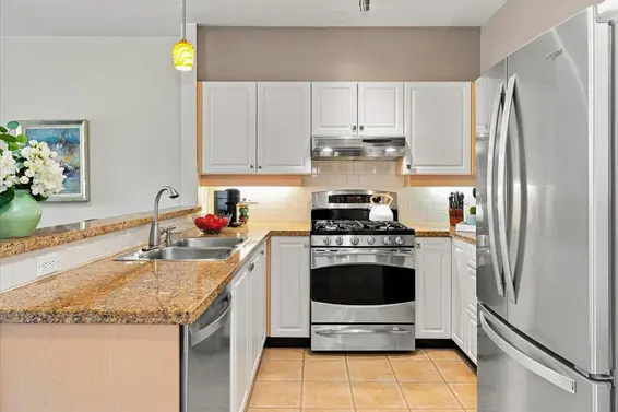 317 3629 Deercrest Drive, North Vancouver For Sale - image 12