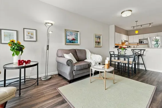 317 3629 Deercrest Drive, North Vancouver For Sale - image 7