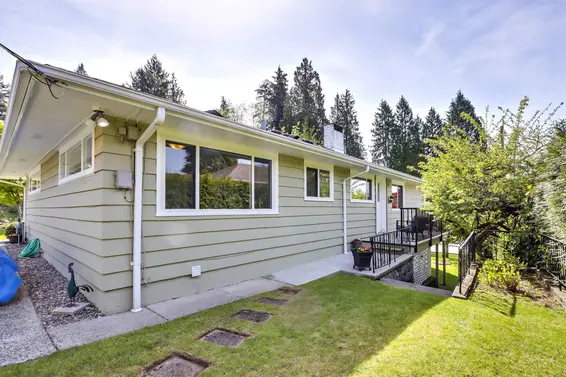 3825 Glenview Crescent, North Vancouver For Sale - image 30