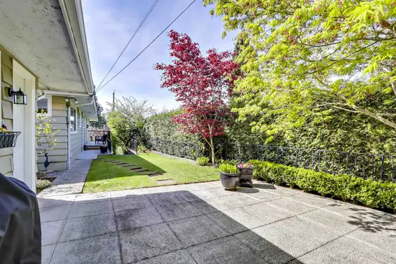 3825 Glenview Crescent, North Vancouver For Sale - image 33
