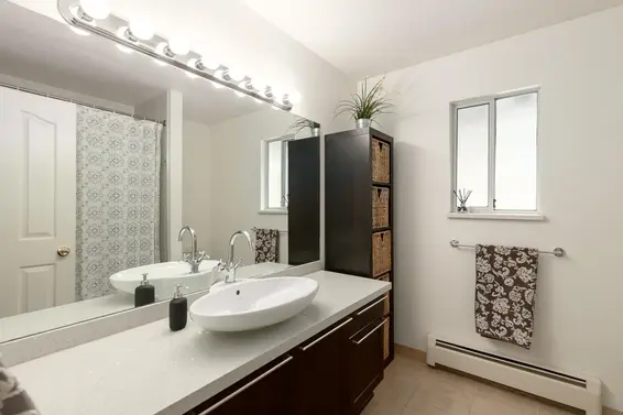 348 East 17 Street, North Vancouver For Sale - image 26