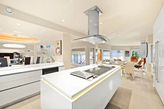 4378 Ross Crescent, West Vancouver For Sale - image 14