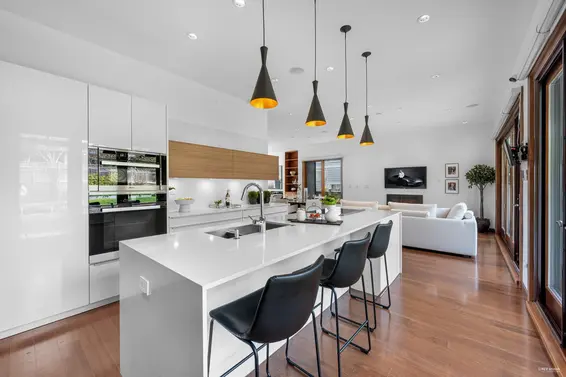 2227 Haywood Avenue, West Vancouver For Sale - image 15