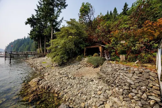 330 Sasamat Lane, North Vancouver For Sale - image 33