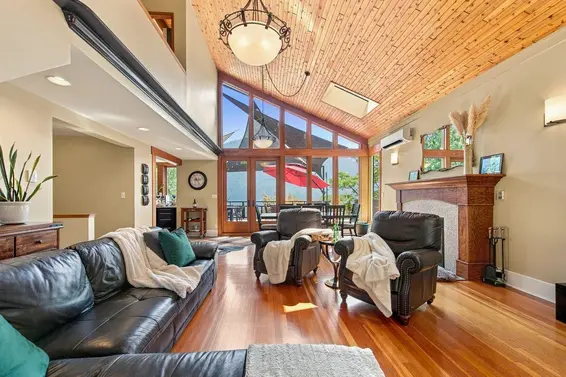 330 Sasamat Lane, North Vancouver For Sale - image 9
