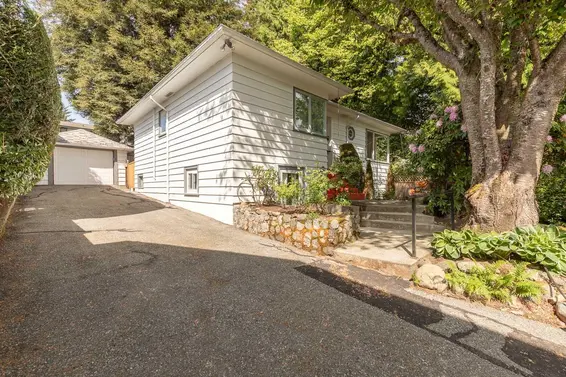 1441 Haywood Avenue, West Vancouver For Sale - image 2