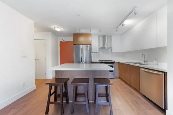305 3062 Aldercrest Drive, North Vancouver For Sale - image 11