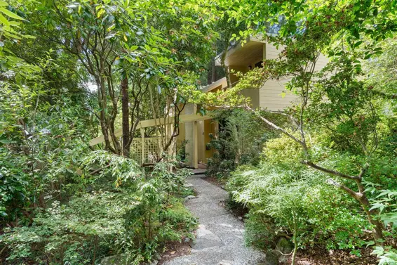 155 Highview Place, Lions Bay For Sale - image 38