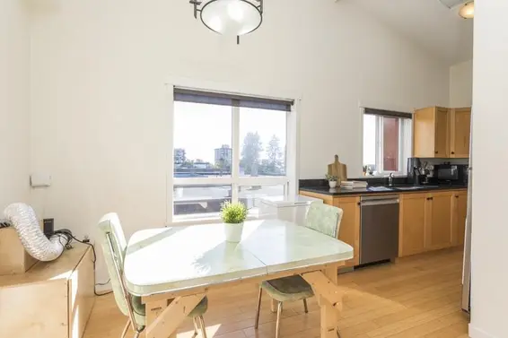401 510 Chesterfield Avenue, North Vancouver For Sale - image 10