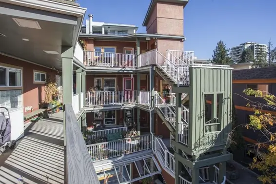 401 510 Chesterfield Avenue, North Vancouver For Sale - image 17