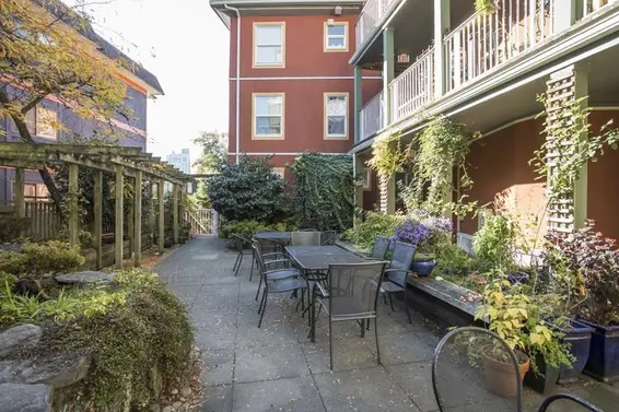 401 510 Chesterfield Avenue, North Vancouver For Sale - image 19