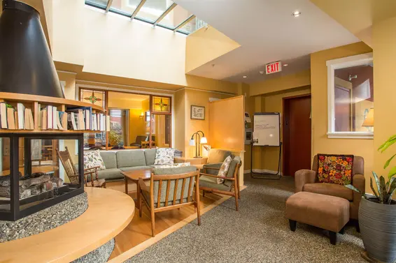 401 510 Chesterfield Avenue, North Vancouver For Sale - image 27