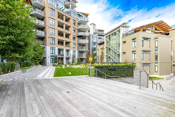 301 6691 Nelson Avenue, West Vancouver For Sale - image 30