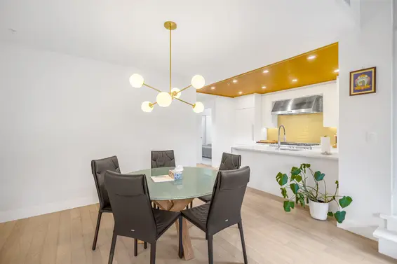 301 6691 Nelson Avenue, West Vancouver For Sale - image 6
