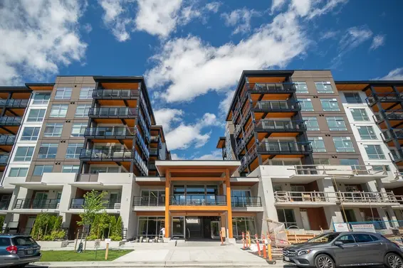 403 108 East 8th Street, North Vancouver For Sale - image 2